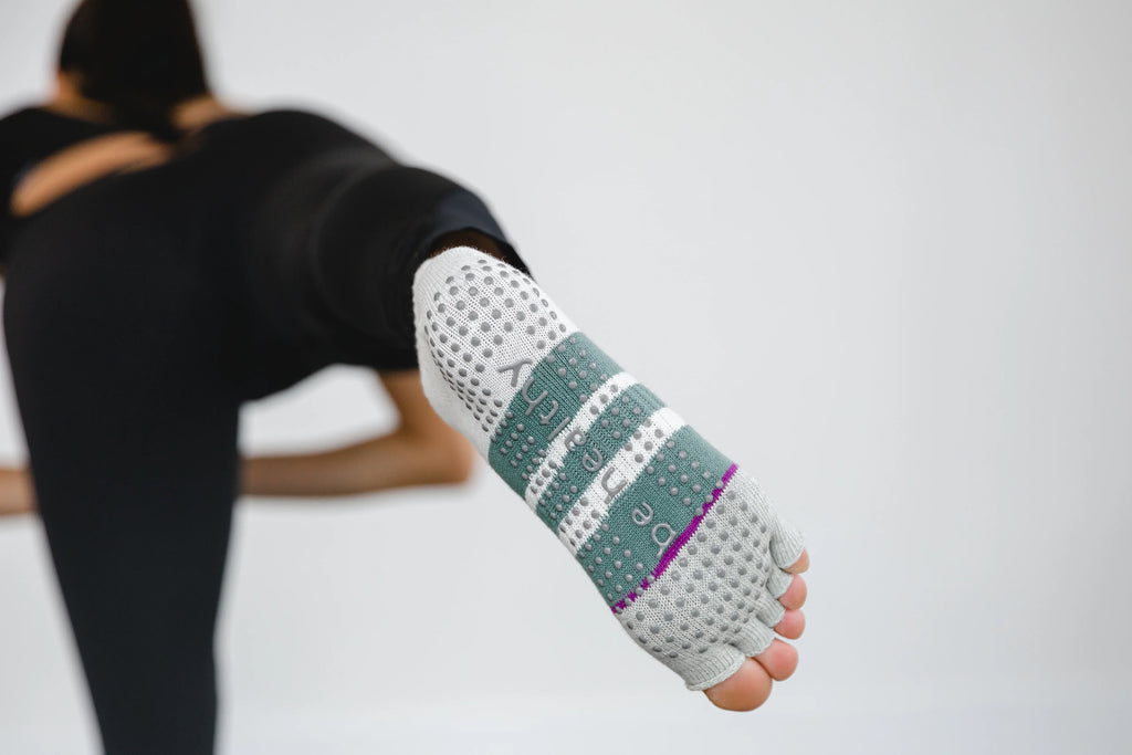Be Healthy | Half-Toe Grip Socks | Small/Medium