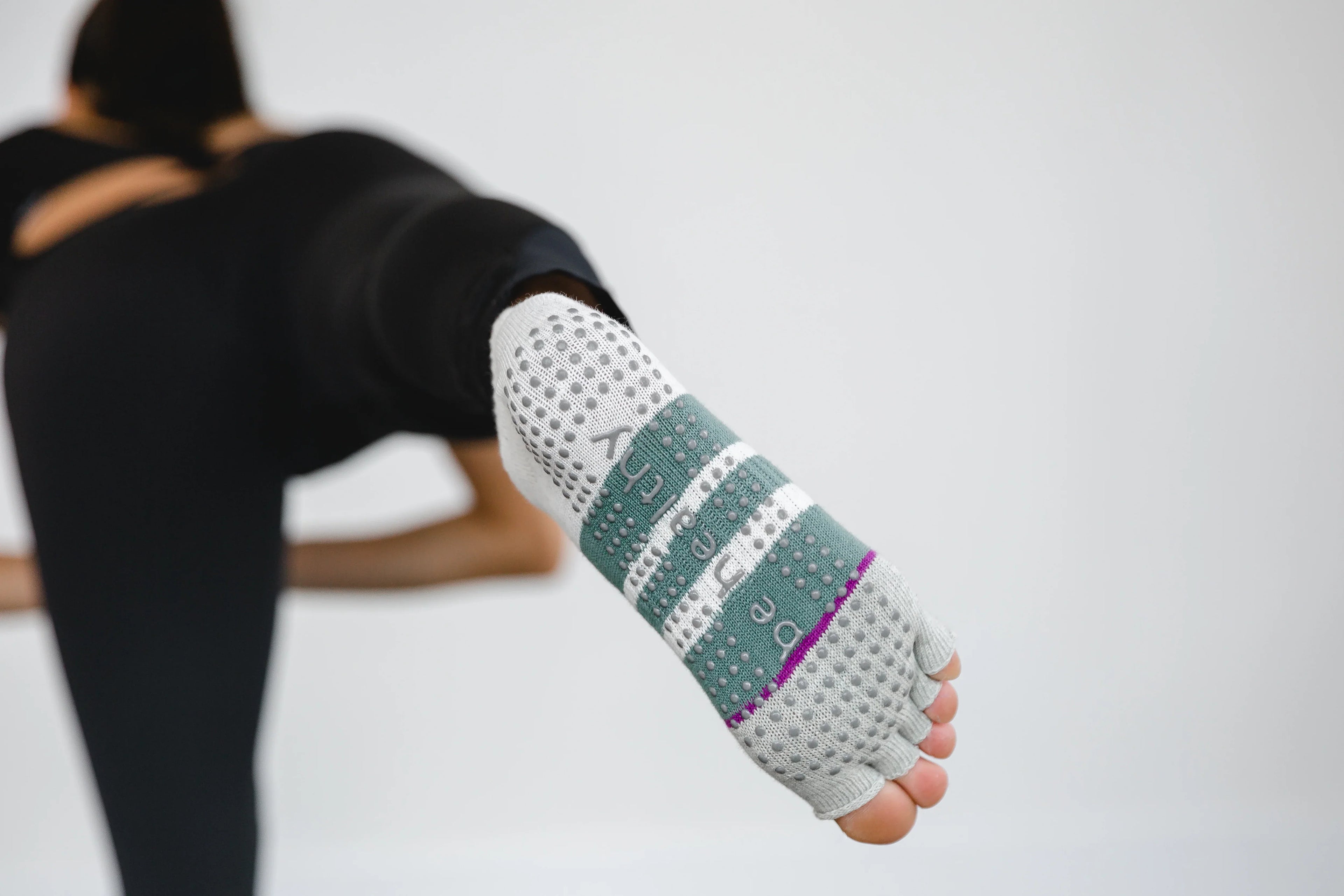 Be Healthy | Half-Toe Grip Socks | Small/Medium