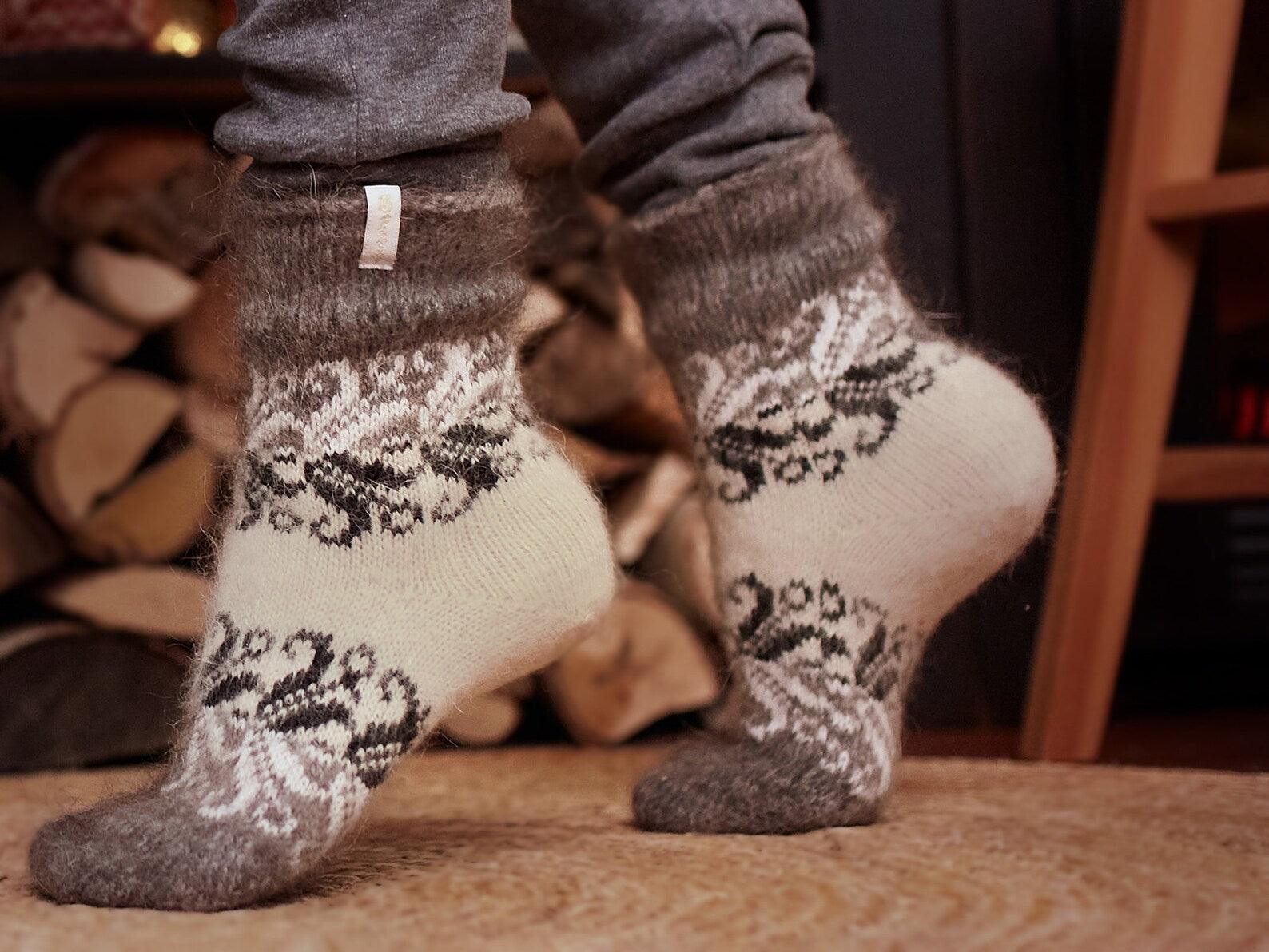 Frosted Swirls | Light Goat Wool |  Crew